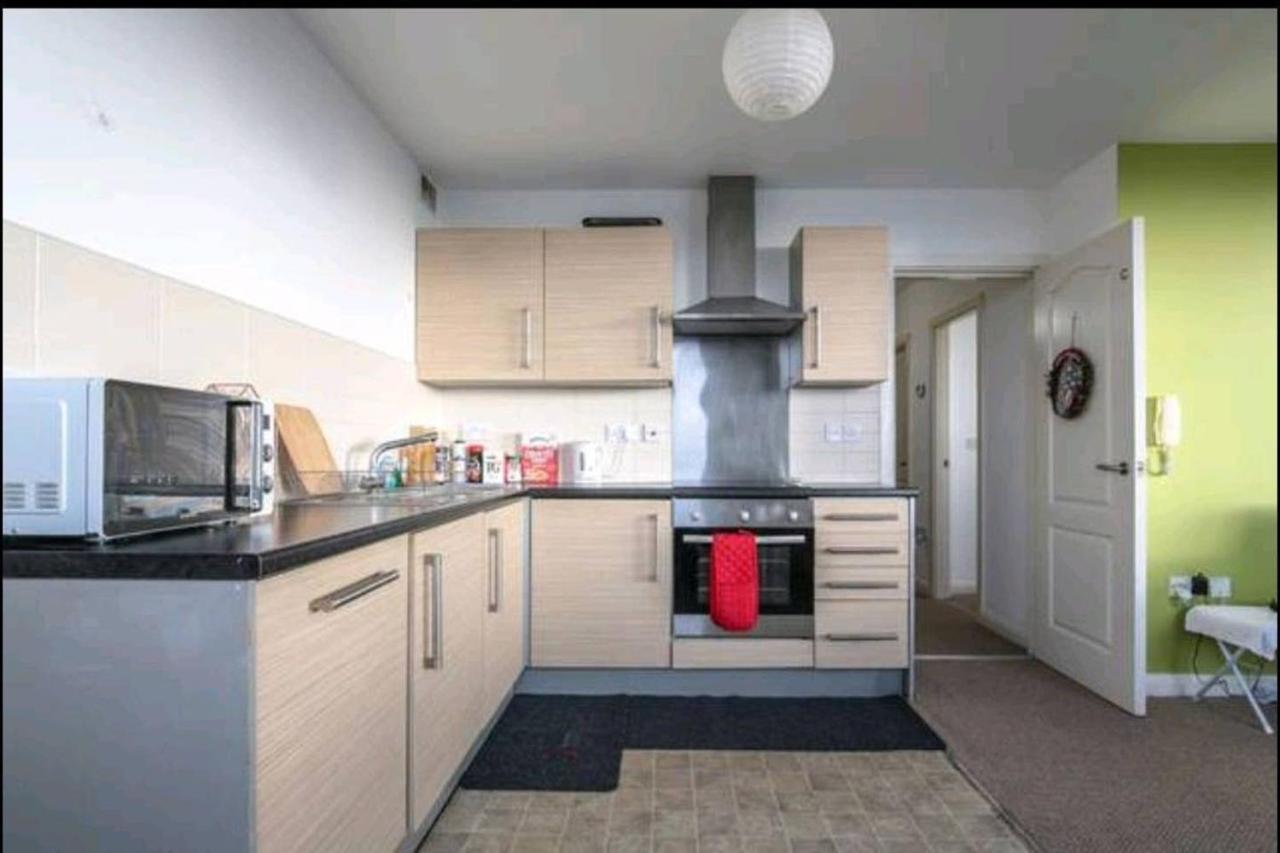 Large 3 Bedrooms In Liverpool City Centre, Free Parking ภายนอก รูปภาพ
